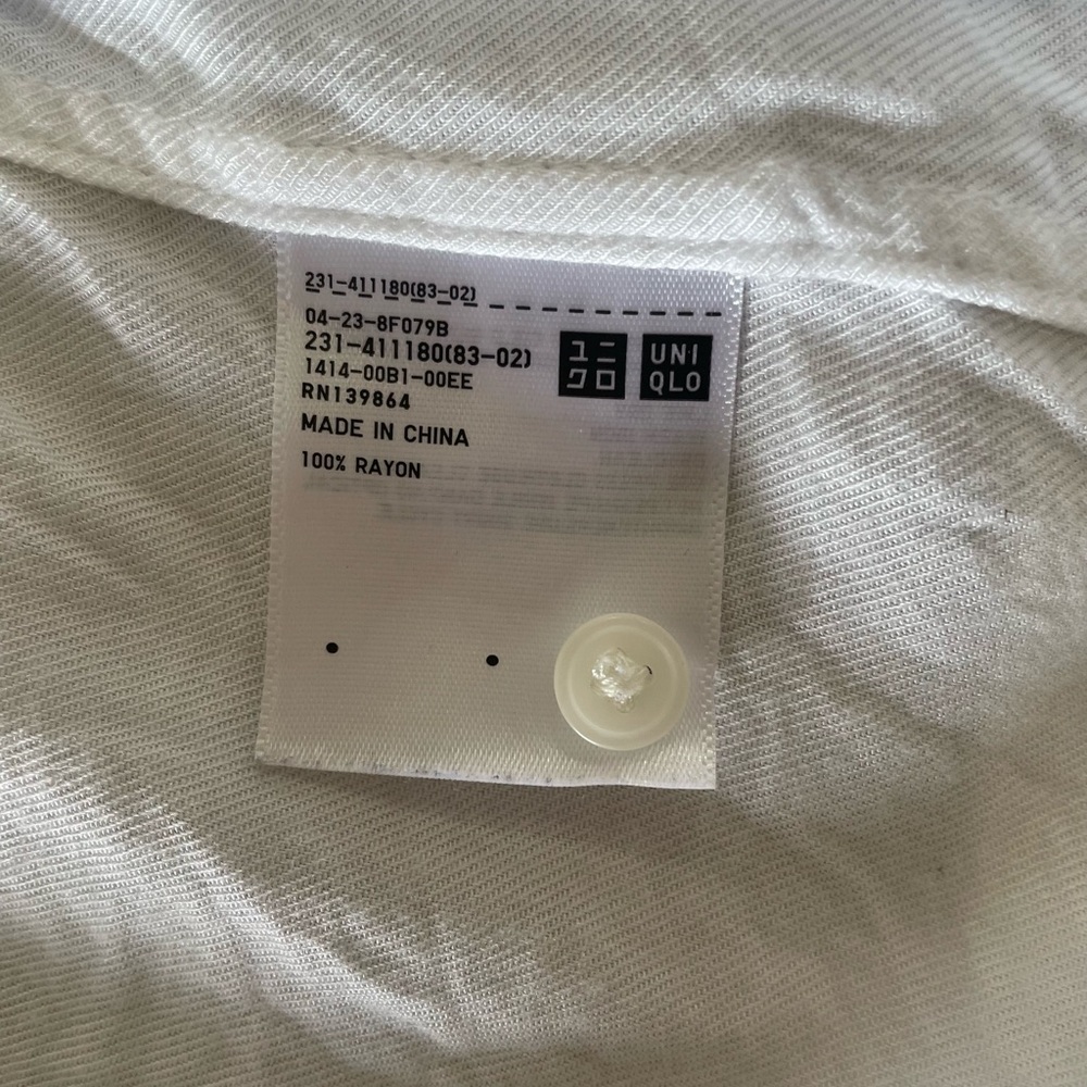 Uniqlo Relaxed Top - Picture 10 of 11